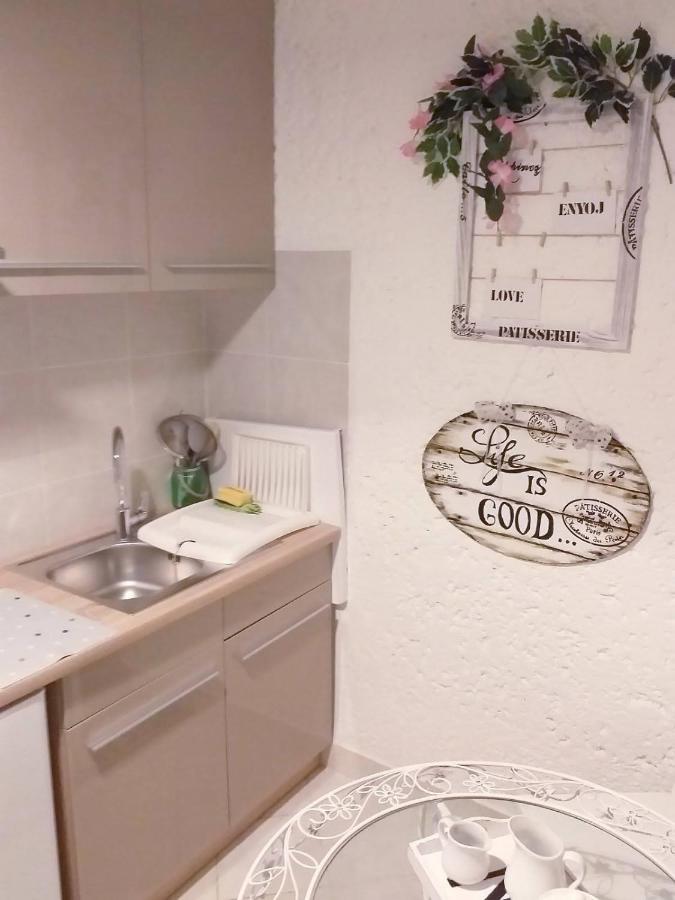 Ninas Dream Lägenhet Vrsar Exteriör bild